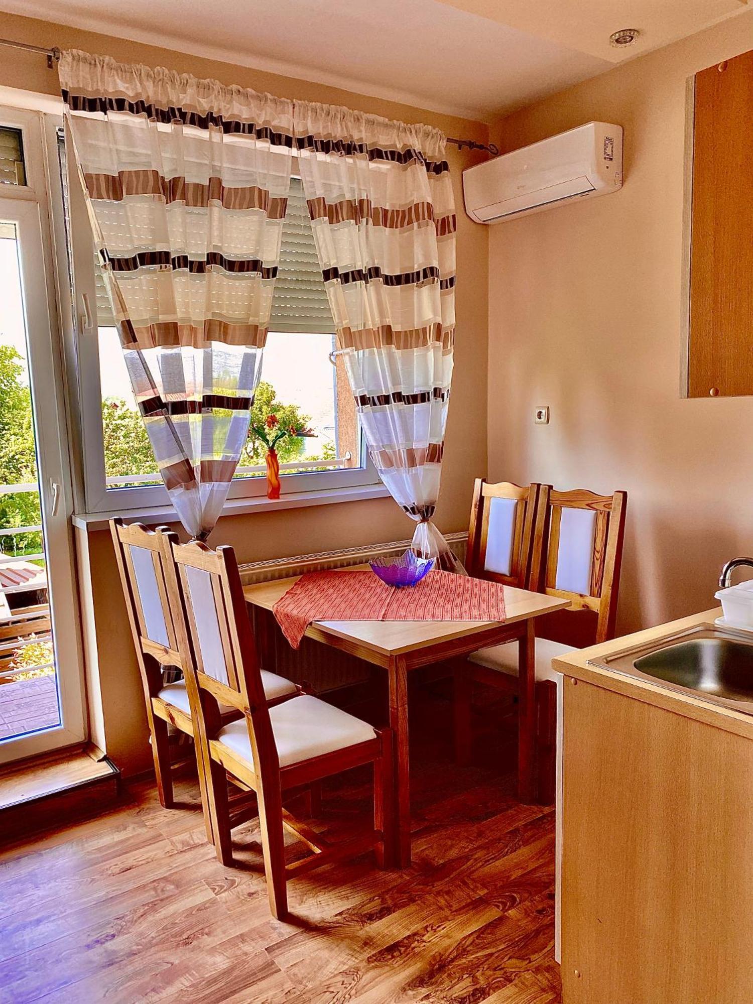 Barki Apartman Apartman Bük Szoba fotó